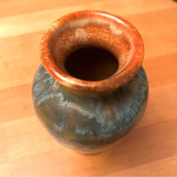 Handmade Shiny glazed ceramic bud vase. Blue, green and brown tones. 5.5” tall. - Picture 7 of 10
